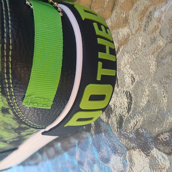 Mountain Dew Men's Slip On Sneakers - Picture 6 of 13